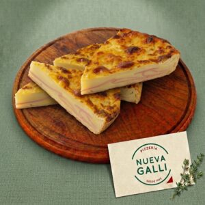 Fainá Rellena con Muzzarella y Jamón Nueva Galli